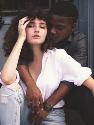 Interracial Photo Guy Hugging Girl Wallpaper