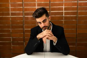 Intimidating Look Wallpaper