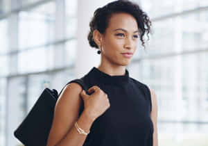 Intimidating Office Lady Wallpaper