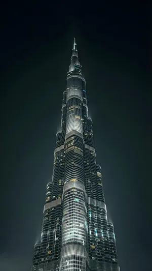 Iphone 16 Pro Max Night Photography Wallpaper