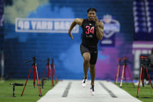 Isaiah Simmons40 Yard Dash Performance Wallpaper