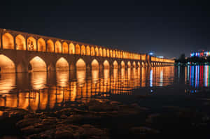 Isfahan Allahverdi Khan Bridge Night Lights Wallpaper