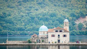 Islet Of Our Lady Of The Rocks Wallpaper