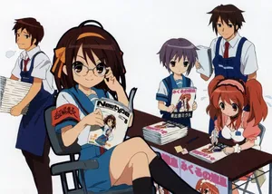 Itsuki Koizumi Smiling In A Casual Pose Wallpaper