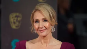 J.k. Rowling At A Literary Event Wallpaper