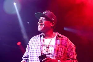 Jadakiss Performing Liveon Stage Wallpaper