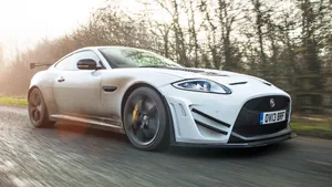 Jaguar X K Dynamic Drive Wallpaper