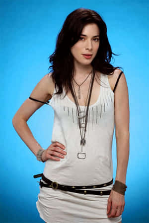 Jaime Murray Stunning Pose Wallpaper