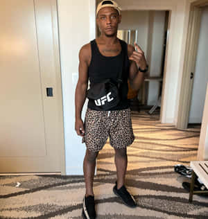 Jamahal Hill With Leopard-print Shorts Wallpaper