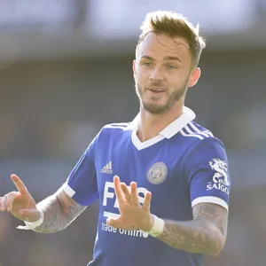 James Maddison Hand Signal Wallpaper