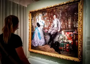 James Tissot Exhibition At Musée Dorsay Wallpaper