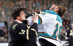 Jamie Benn Fighting Joe Thornton Wallpaper