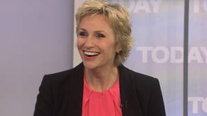 Jane Lynch On A Talk Show Wallpaper