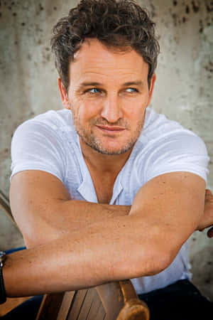 Jason Clarke Casual Portrait Wallpaper