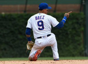 Javier Baez Bent Knee Baseball Wallpaper