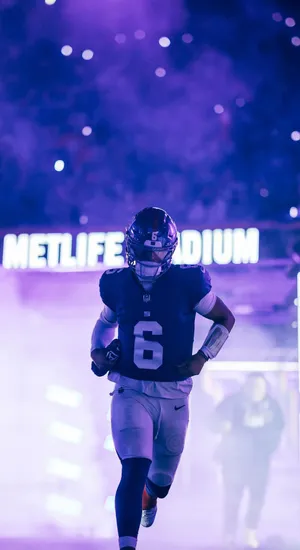 Jaxson Dart Entering Metlife Stadium Wallpaper