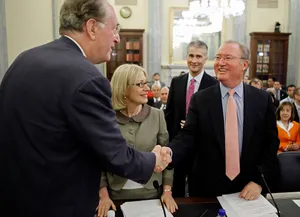 Jay Rockefeller Shaking Hands Wallpaper