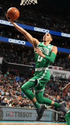 Jayson Tatum All Green Jersey Layup Wallpaper