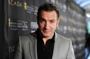 Jean Dujardin 2048 X 1362 Wallpaper