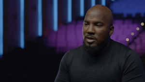 Jeezy In Interview Setting Wallpaper