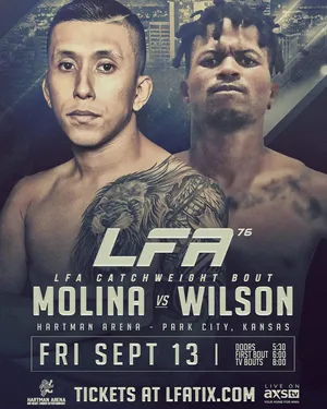 Jeff Molina Engaged In An Intense Boxing Battle With Chance Wilson. Wallpaper