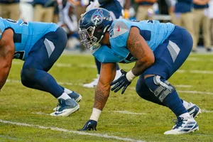 Jeffery Simmons Ready Position Football Game Wallpaper