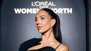 Jenna Johnson At Women Of Worth Wallpaper