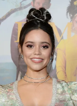 Jenna Ortega Sparkling Event Appearance Wallpaper