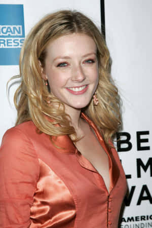 Jennifer Finnigan Smilingat Event Wallpaper