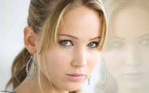 Jennifer Lawrence And Reflection Hollywood Actress Hd Wallpaper