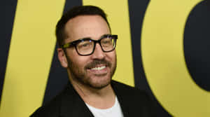 Jeremy Piven 3200 X 1789 Wallpaper