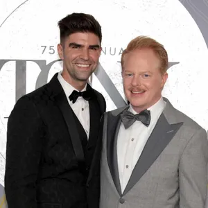 Jesse Tyler Ferguson 1500 X 1500 Wallpaper