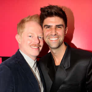 Jesse Tyler Ferguson 2048 X 2048 Wallpaper