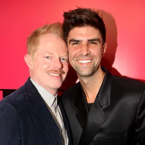 Jesse Tyler Ferguson 2048 X 2048 Wallpaper