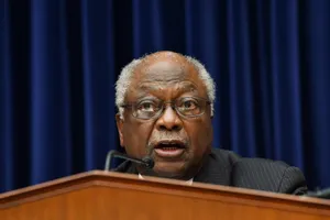 Jim Clyburn Behind The Podium Wallpaper