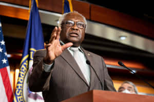 Jim Clyburn Talking On Podium Wallpaper