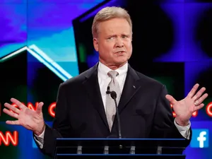 Jim Webb Incredulous Expression Wallpaper