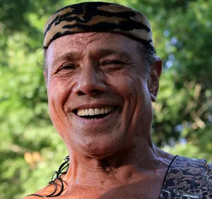 Jimmy Snuka Alluring Smile Wallpaper