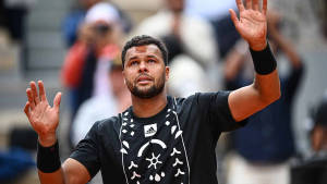 Jo-wilfried Tsonga, Overwhelmed With Emotion Wallpaper