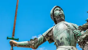 Joan Of Arc Statue Wallpaper