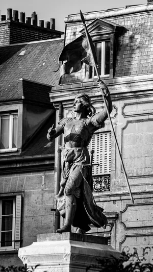 Joan Of Arc Statue Wallpaper