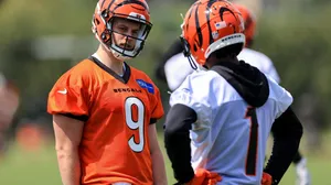 Joe Burrow Ja Marr Chase Bengals Practice Session Wallpaper