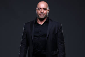 Joe Rogan Modeling Wallpaper