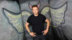 Joel Mchale In A Community Scene Wallpaper