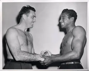 Joey Maxim And Floyd Patterson Handshake Wallpaper