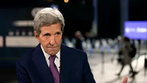 John Kerry During Interview With Christine Amanpour Wallpaper