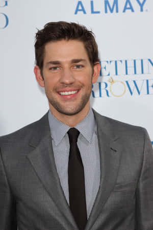 John Krasinski Perfectly Captured Smiling Wallpaper