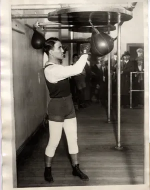 Johnny Dundee's Training Session Wallpaper