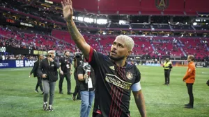 Josef Martinez Waving At The Fans Wallpaper