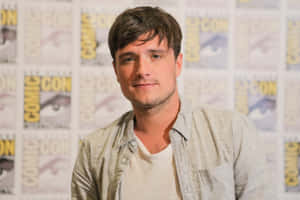 Josh Hutcherson Comic Con Portrait Wallpaper